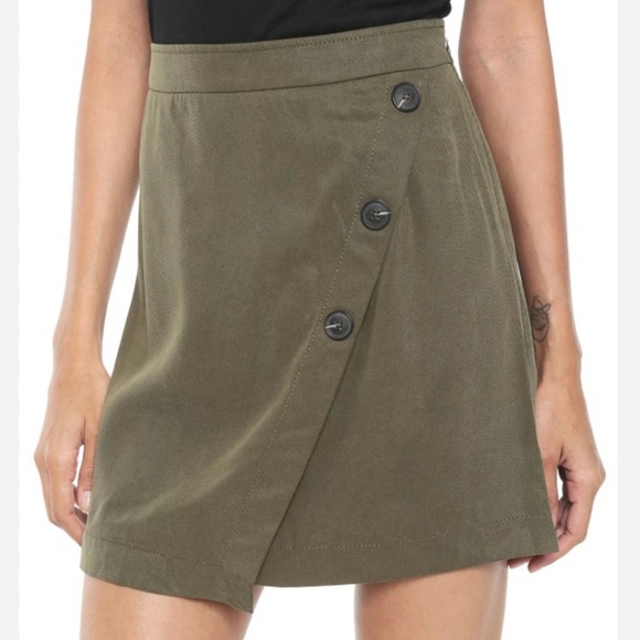Banana Republic Olive Mini Skirt Asymetrical Button Front Women's 0 - Picture 1 of 12